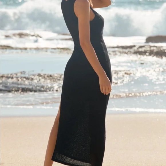 Sunday in Brooklyn Twist-Front Maxi Dress - Picture 3 of 8